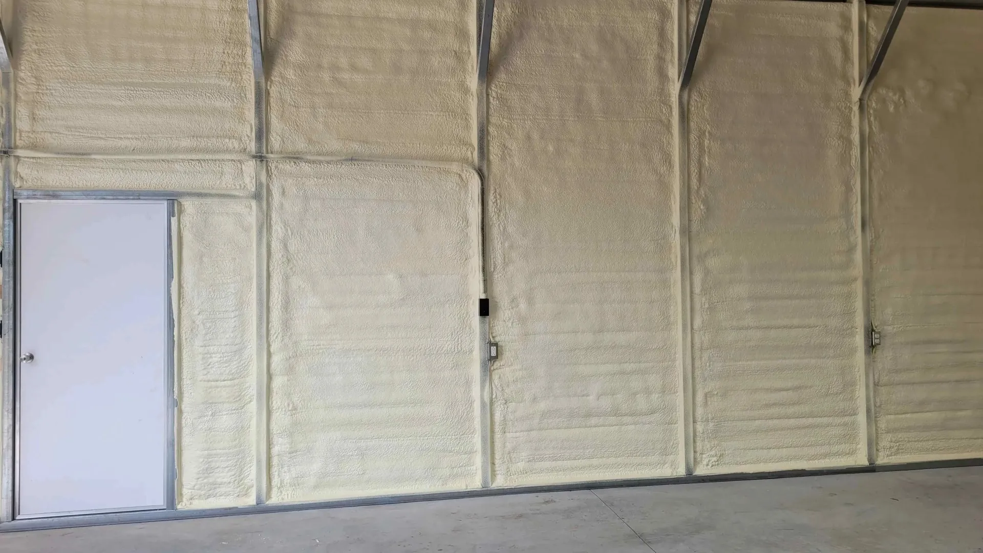 Closed-Cell Spray Foam Insulation